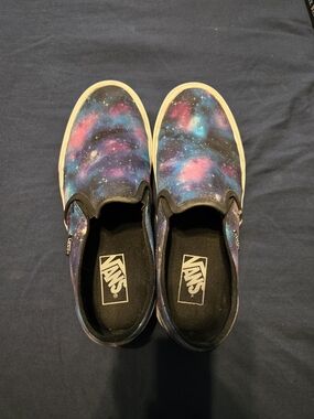 Vans Slip-On Galaxy Print Shoe - Black/Purple/Pink